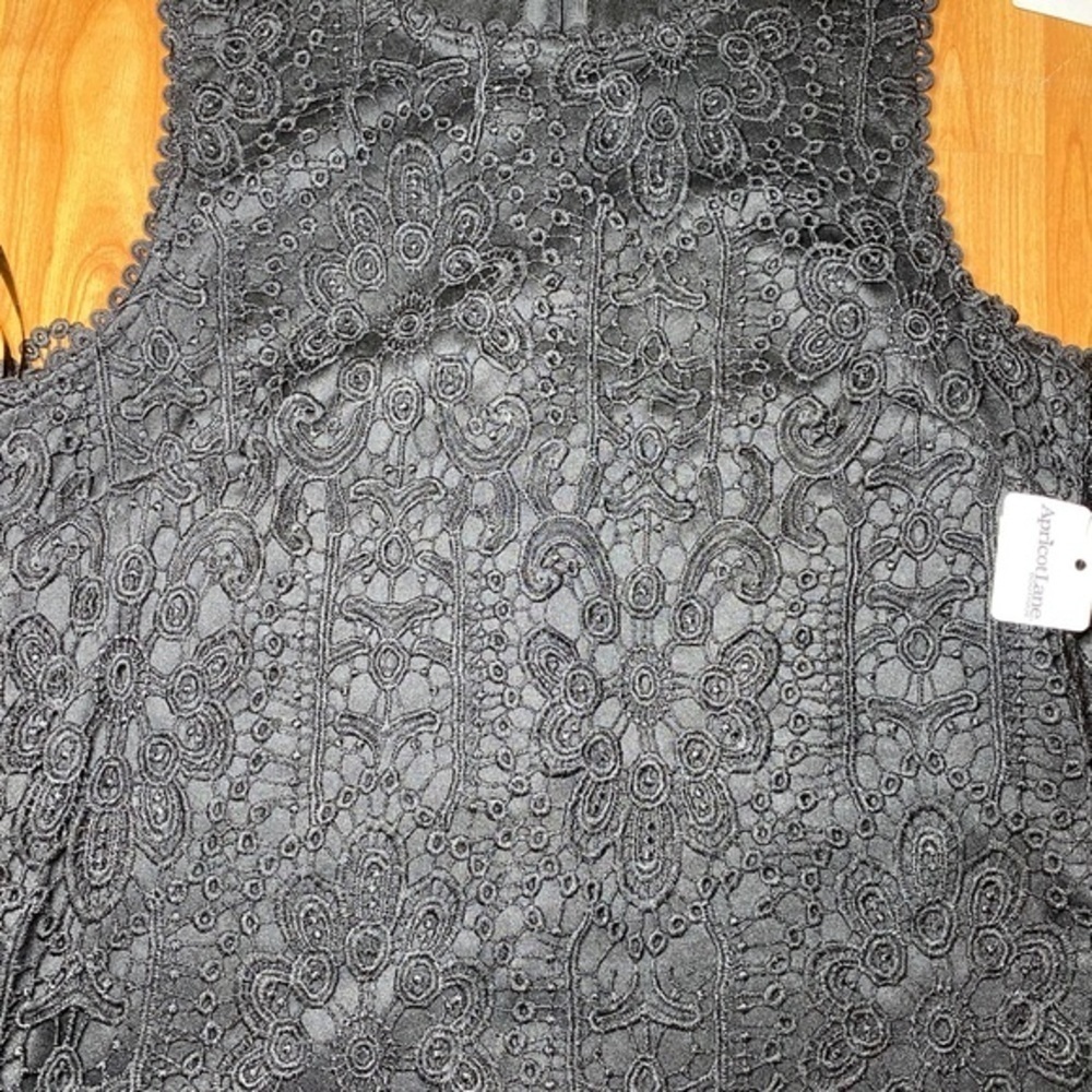 Loveriche crochet lace mini dress size S - Picture 4 of 8